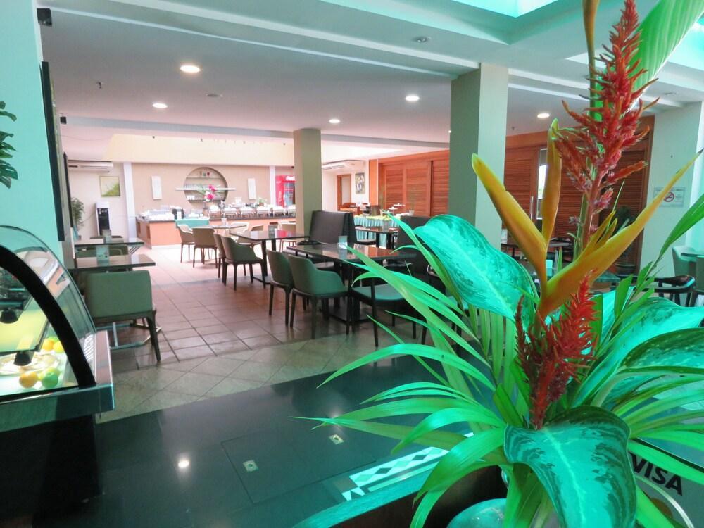 Starlodge Kampong Jerudong Esterno foto